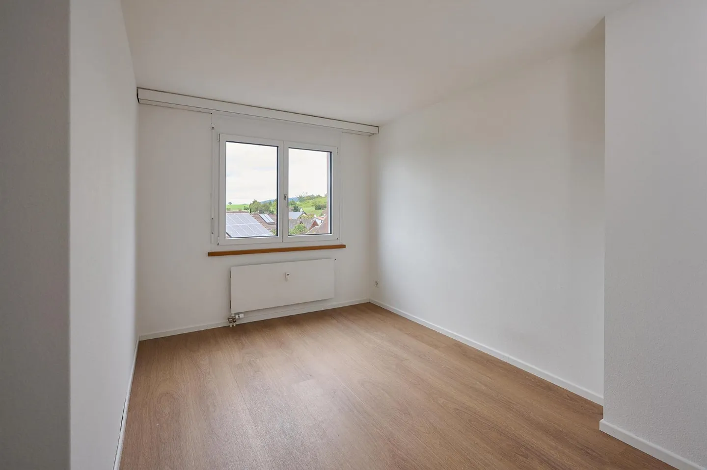 Modern penthouse apartment with terrace - Photo 5 of 8