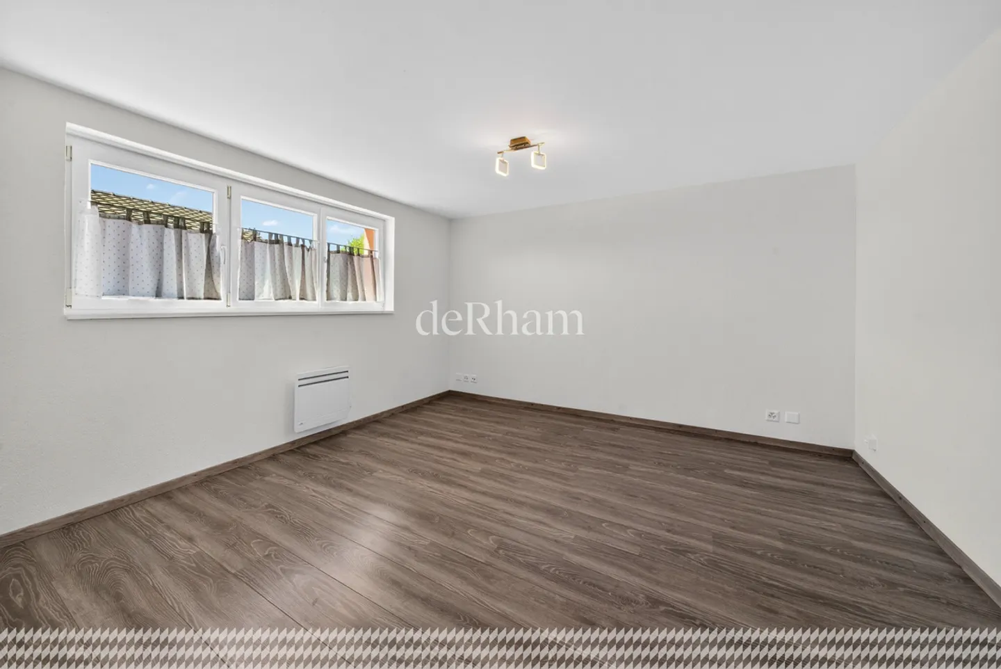 Schöne 3.5 Zimmer Wohnung Terrasse und Garten - Foto 6 von 8