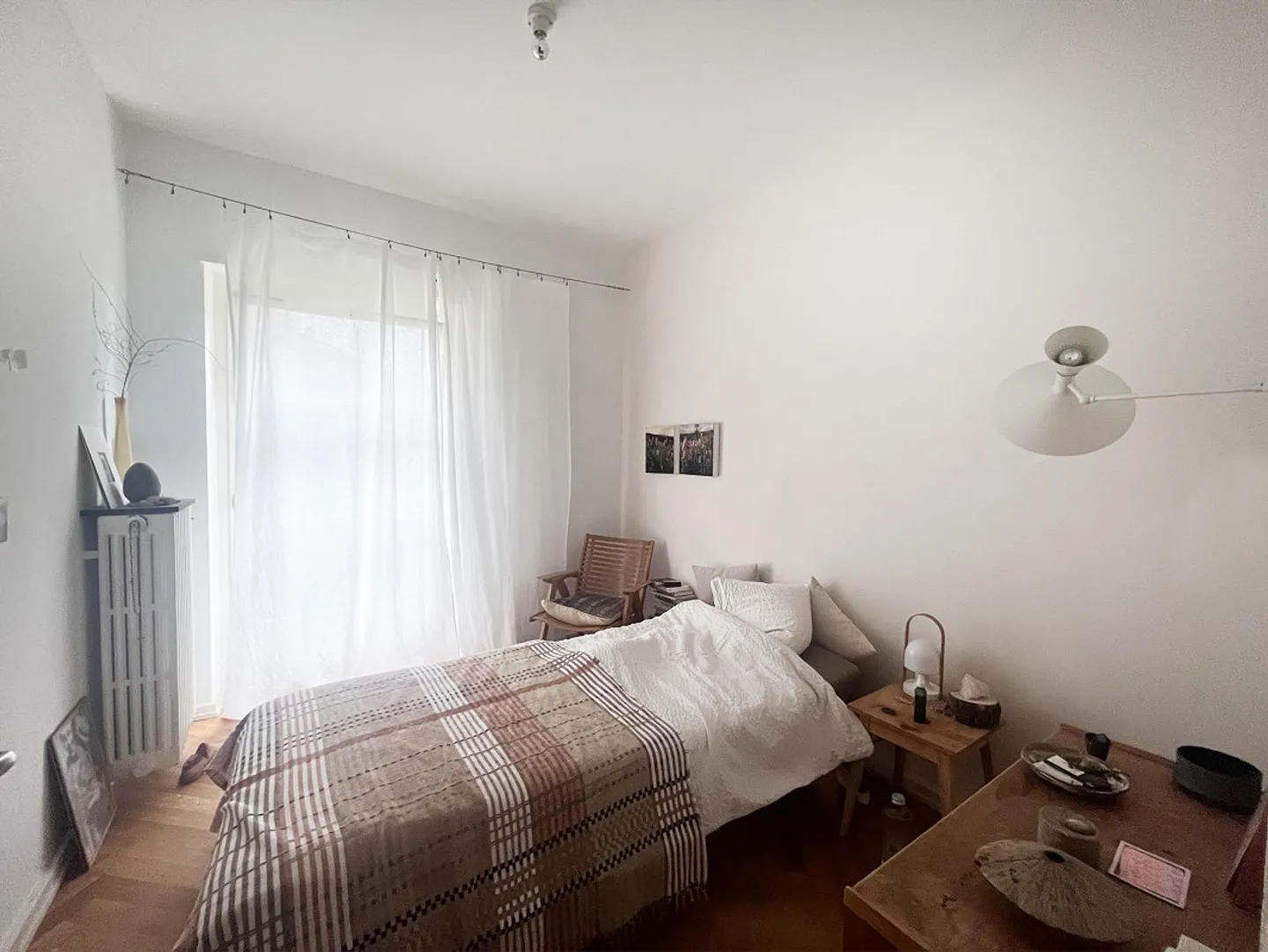 Charming 8-Room Townhouse with Romantic City Garden - Photo 10 of 14