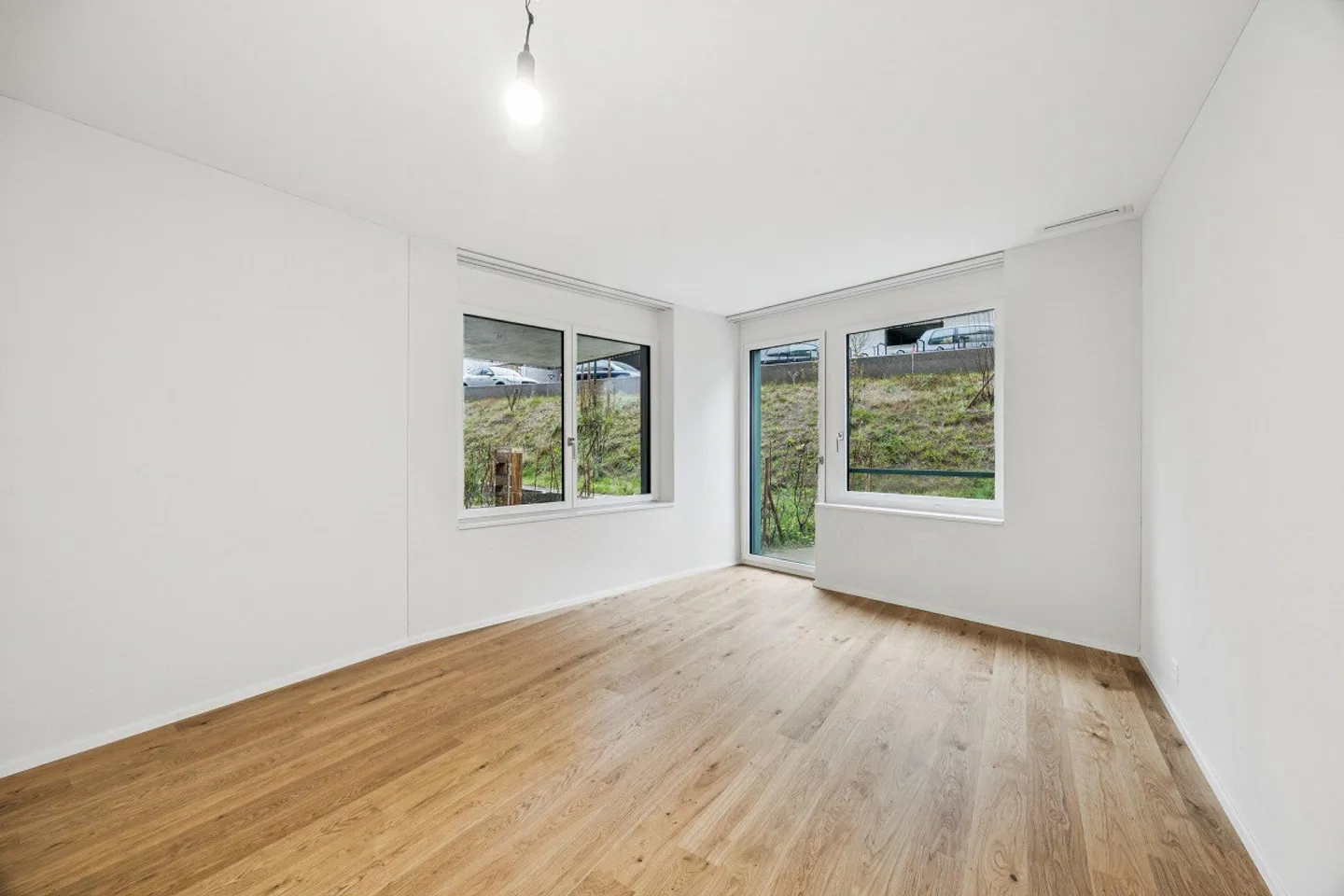 Moderne 2.5 Zimmerwohnung direkt am Bahnhof - Photo 5 of 6