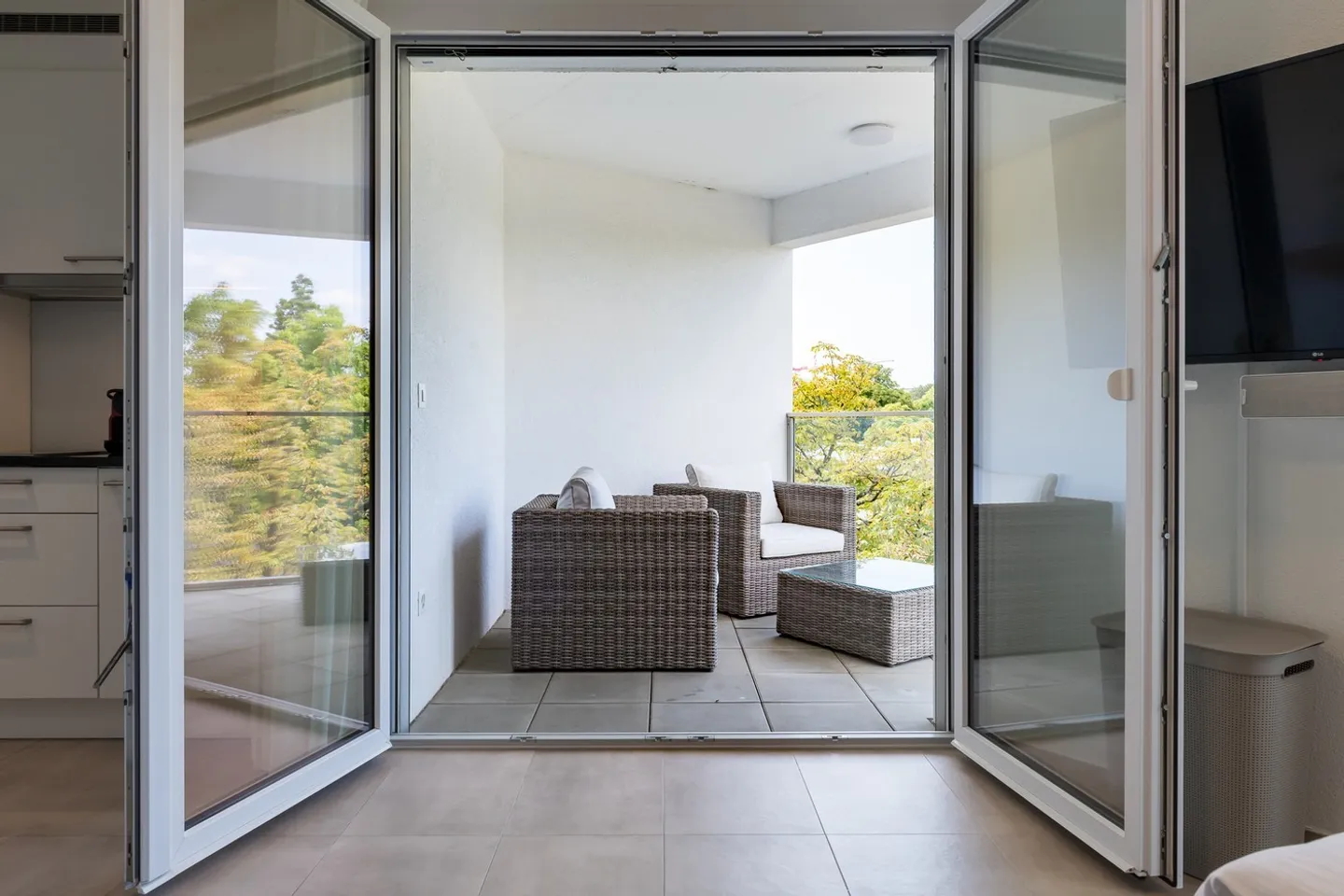 1.5 room apartment - with balcony 10 minutes from the mainstation - Photo 5 of 6