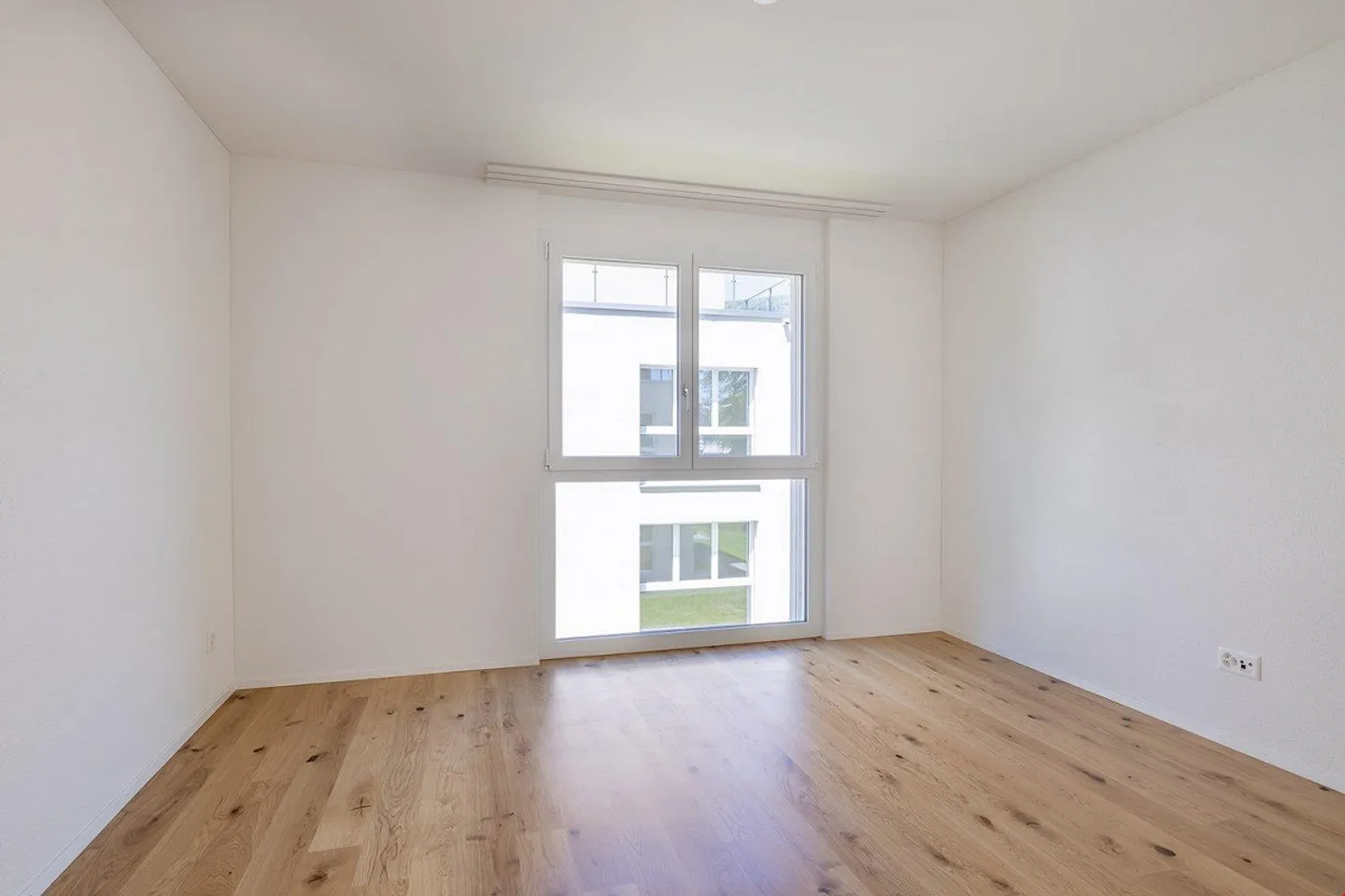 Appartamento moderno 3,5 stanze - Foto 2 di 10