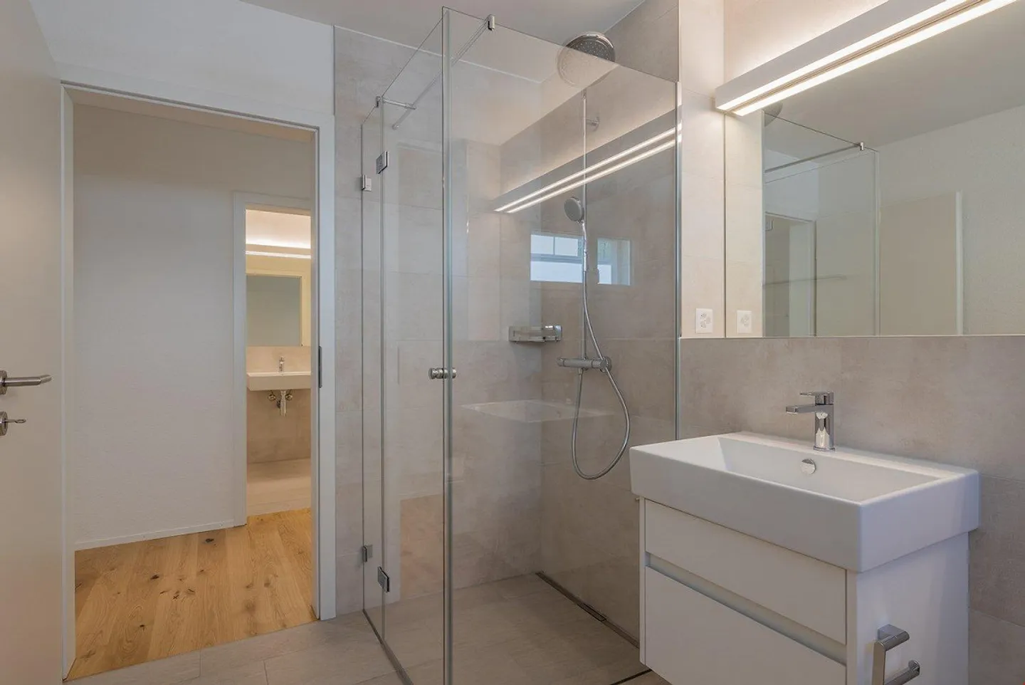 Appartamento moderno 3,5 stanze - Foto 4 di 10