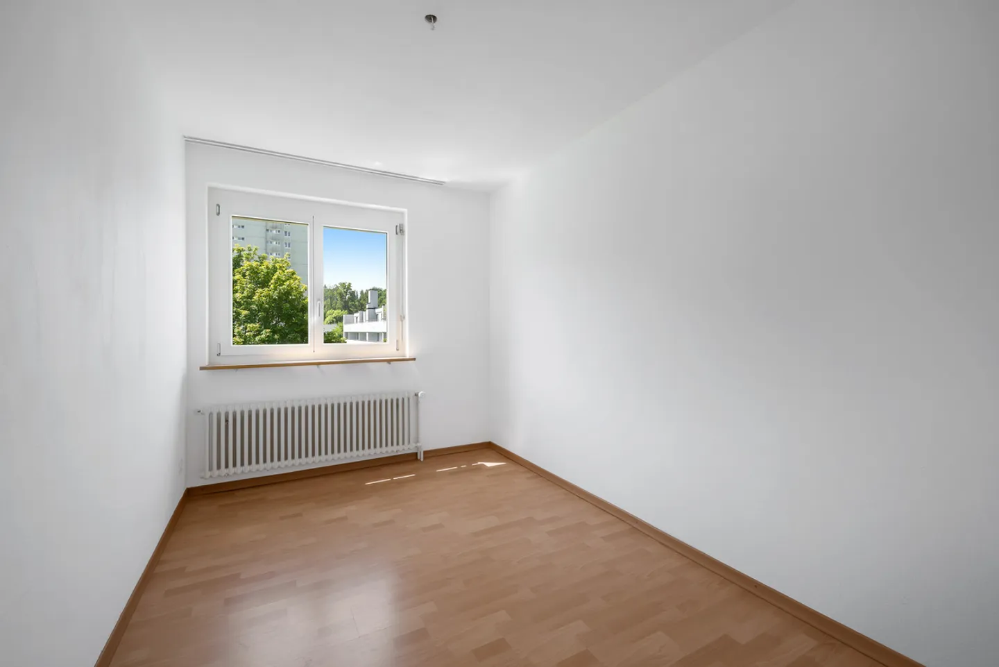 Attikawohnung mit grosser Terrasse - Foto 4 von 11