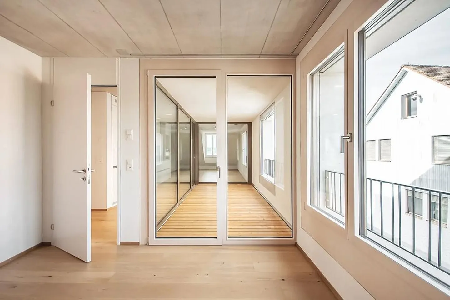 Living Modern in Oberstammheim! - Photo 4 of 5