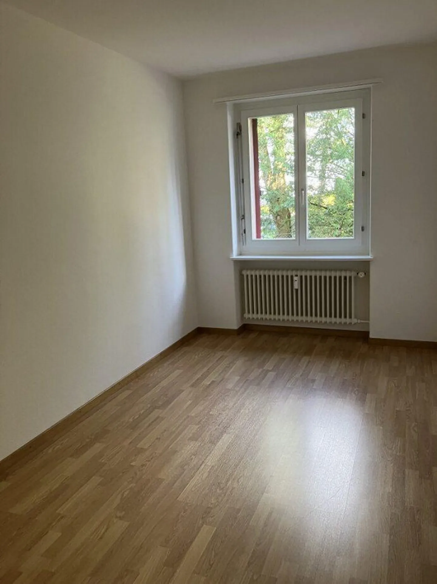 Besichtigung: Freitag, 17. April 2026 von 11.30 - 13.00 Uhr - Photo 7 of 8