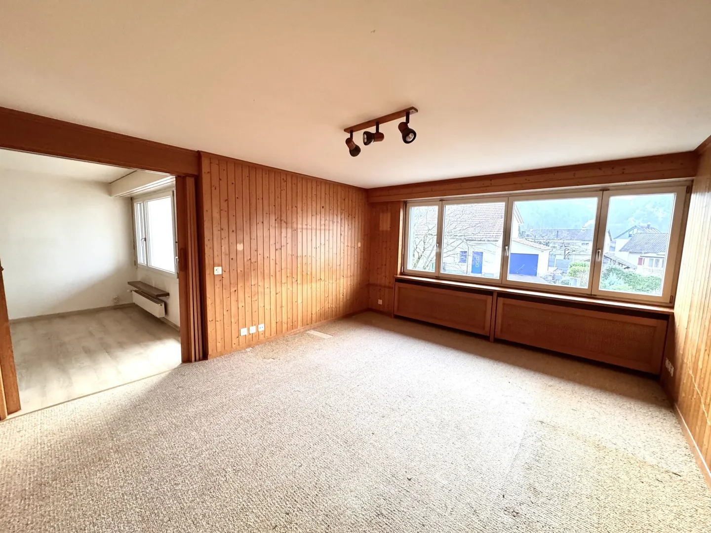 Detached single-family house with a wide view - Photo 3 of 14