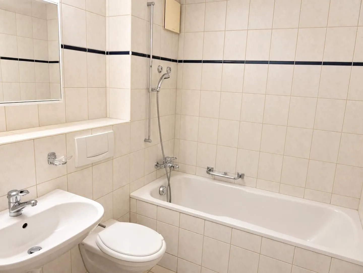 2.0 Zimmerwohnung in Schaffhausen - Foto 5 von 7