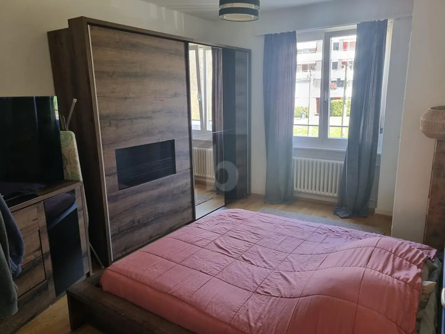 Appartement Charmant avec Balcon - Photo 3 sur 6