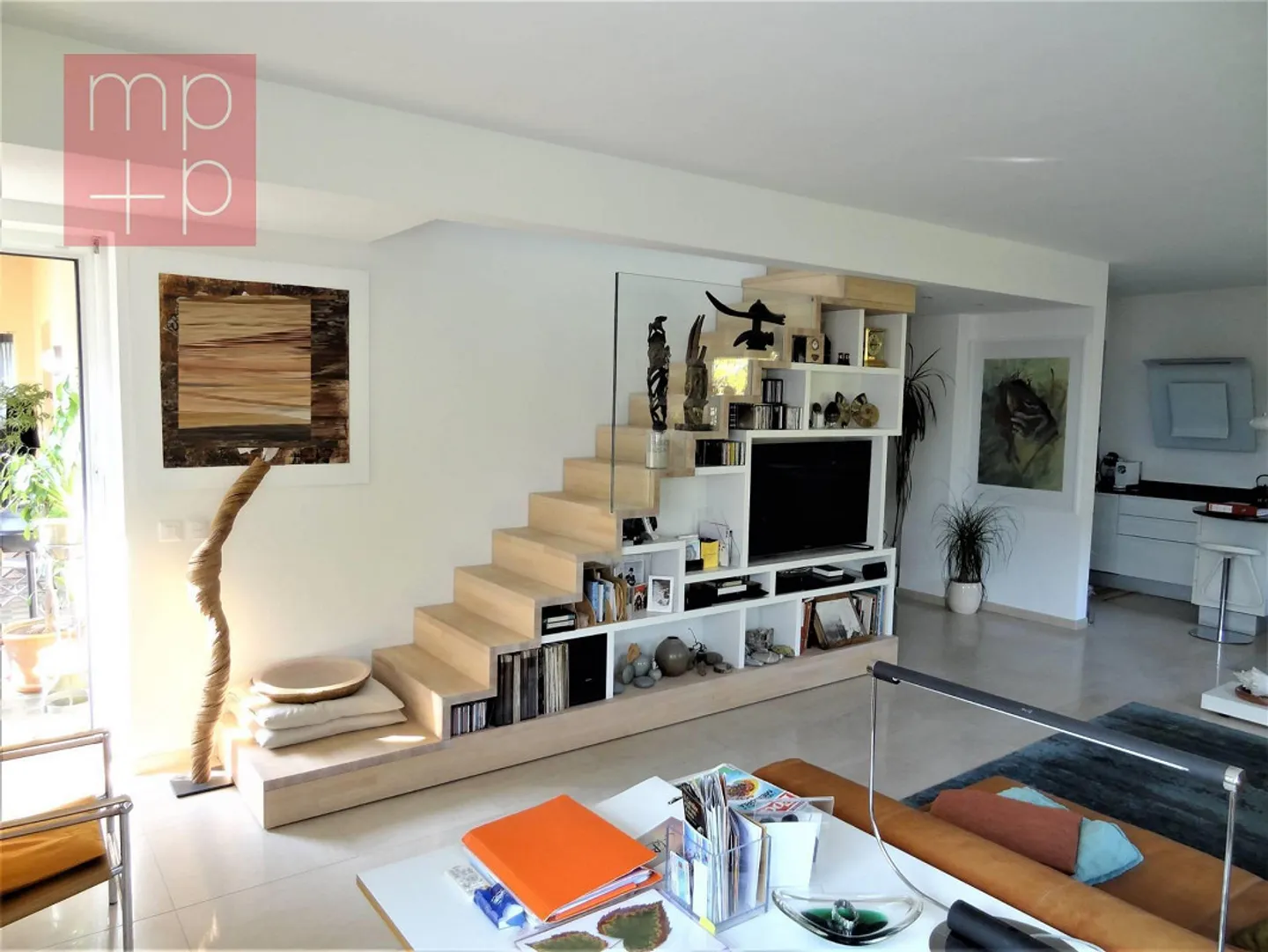 Mehrfamilienhaus in Lugano - Foto 3 von 8