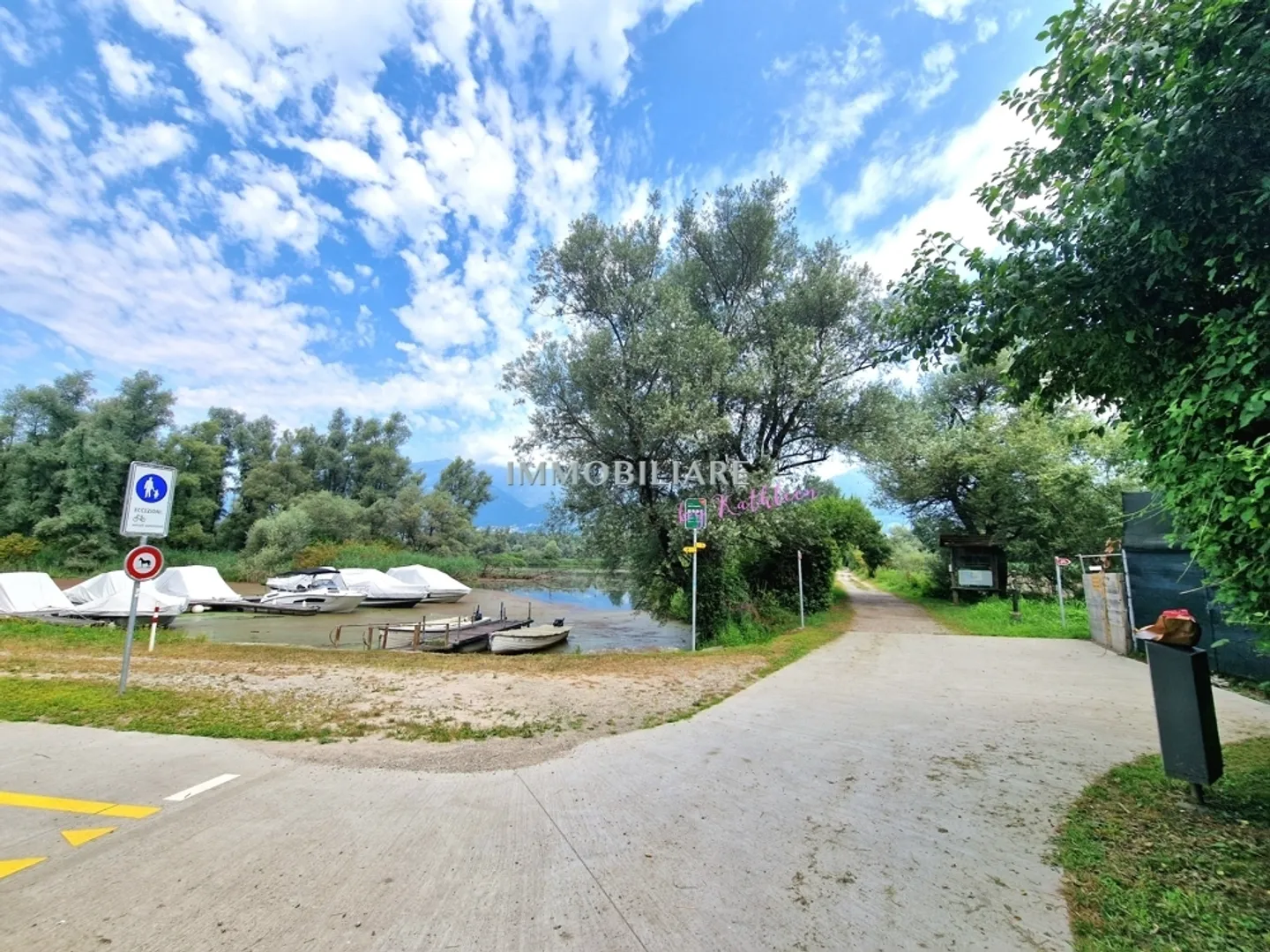 Appartamento per vacanze ristrutturato con grande terrazza in casa ticinese - Foto 9 di 10