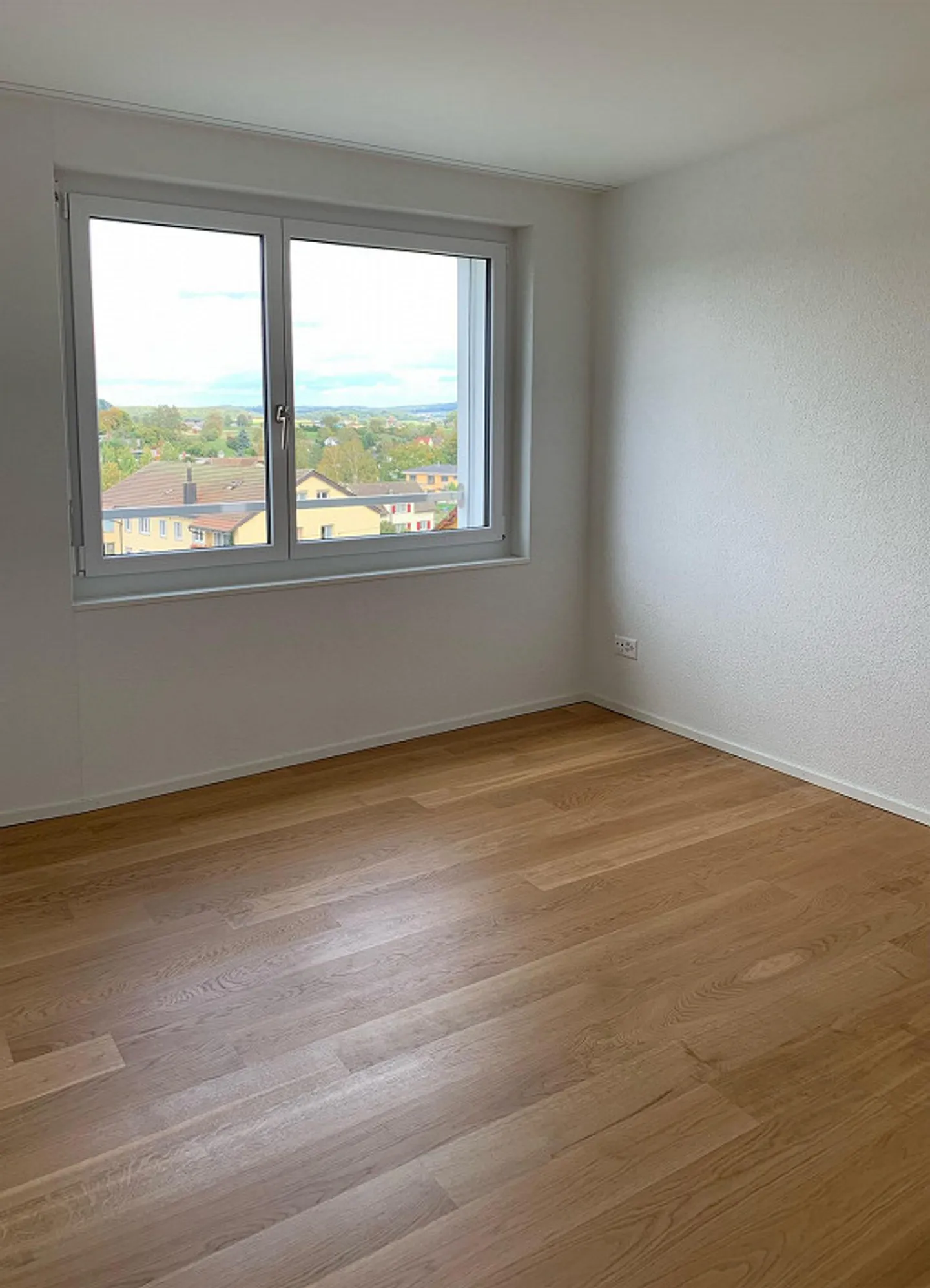 Appartement moderne de 4,5 pièces avec patio idyllique à louer - Photo 6 sur 11