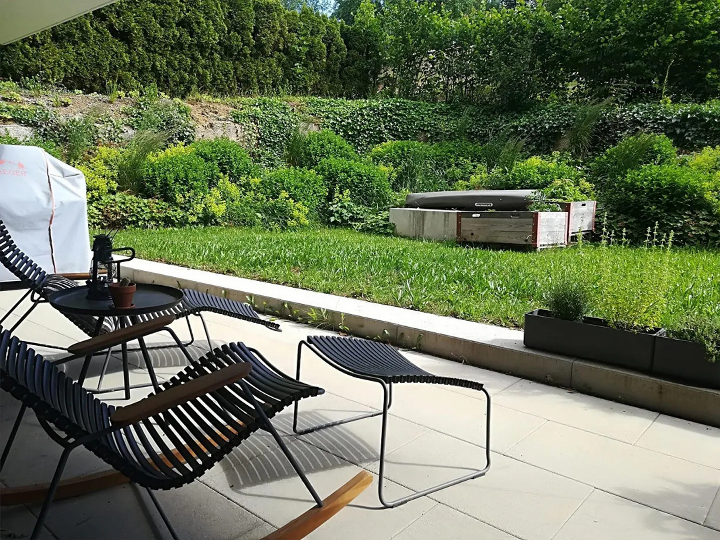 Appartement moderne de 4,5 pièces avec patio idyllique à louer - Photo 10 sur 11