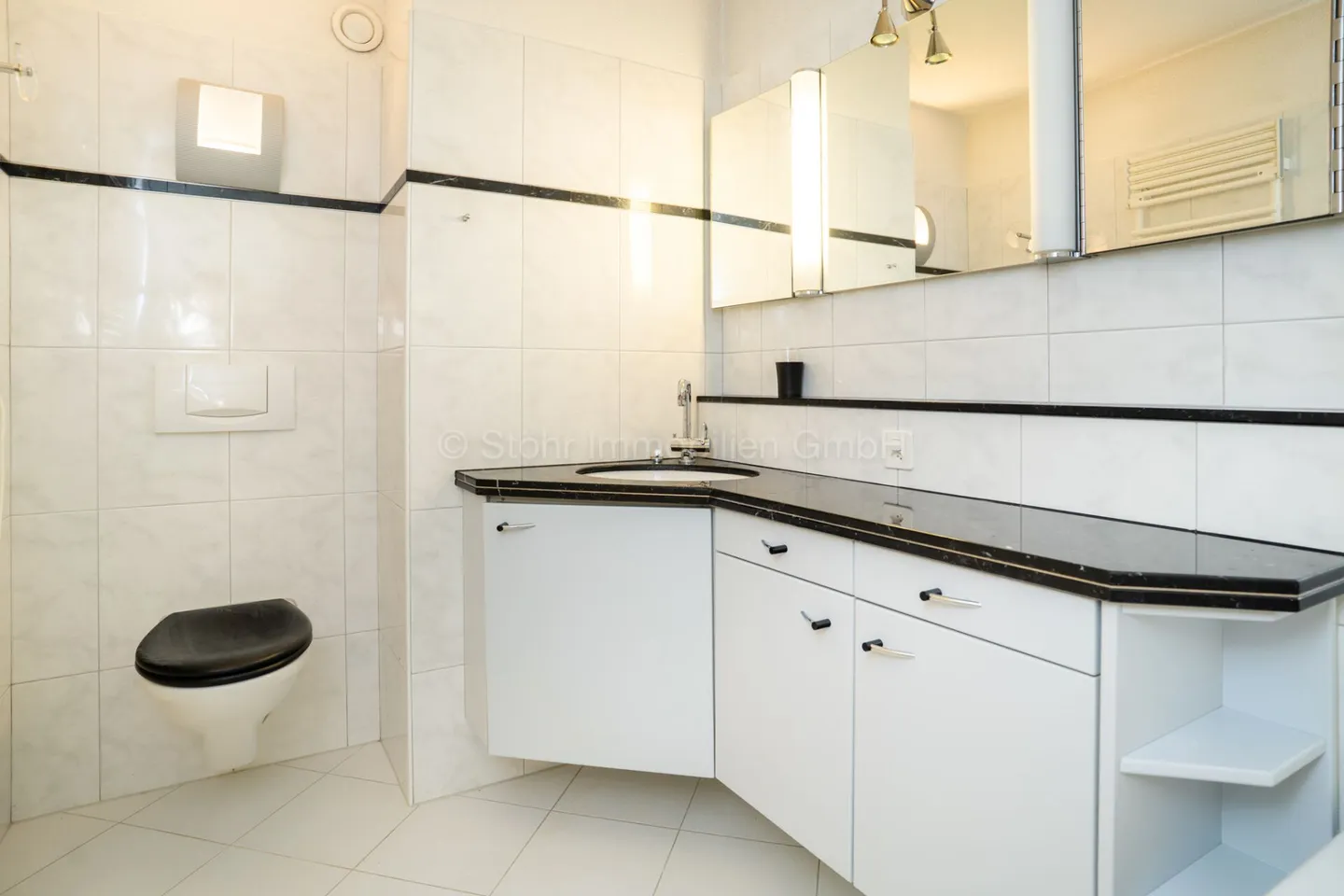 Spacious 5.5 Room Apartment Centrally Located in Winterthur-Seen - Photo 23 of 25