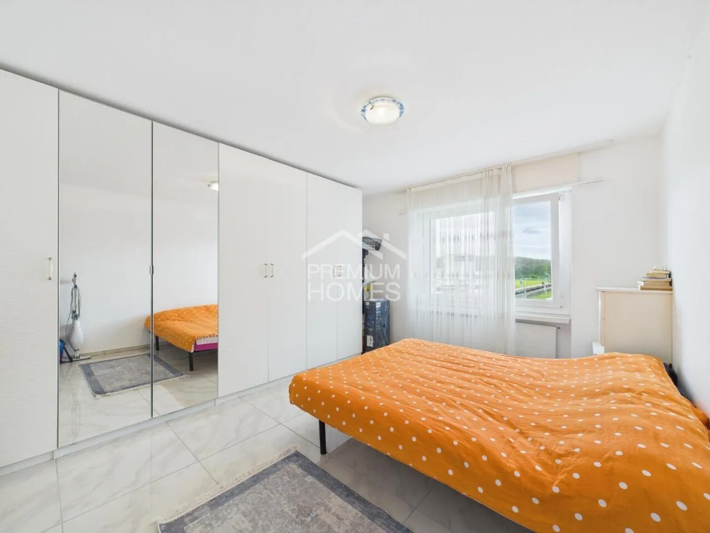 Sonnige Wohnung mit Balkon - Foto 3 von 7