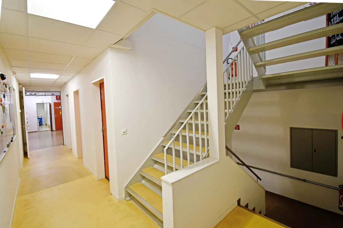 Propriété d'investissement entièrement louée - Propriété commerciale - Photo 4 sur 10
