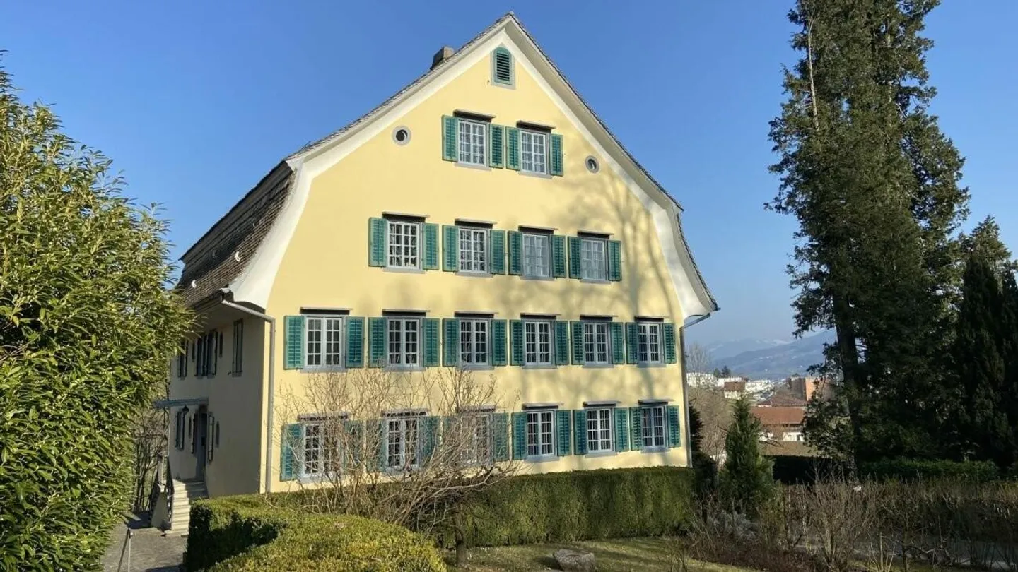 5.5-ROOM DREAM HOME WITH CHARM AND HISTORY - Photo 1 of 10