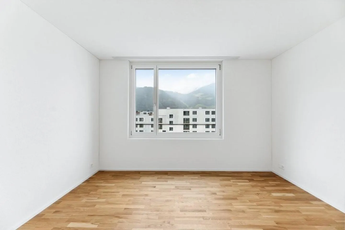 Sogno Attico con Grande Balcone e Vista Ampia - Foto 5 di 9