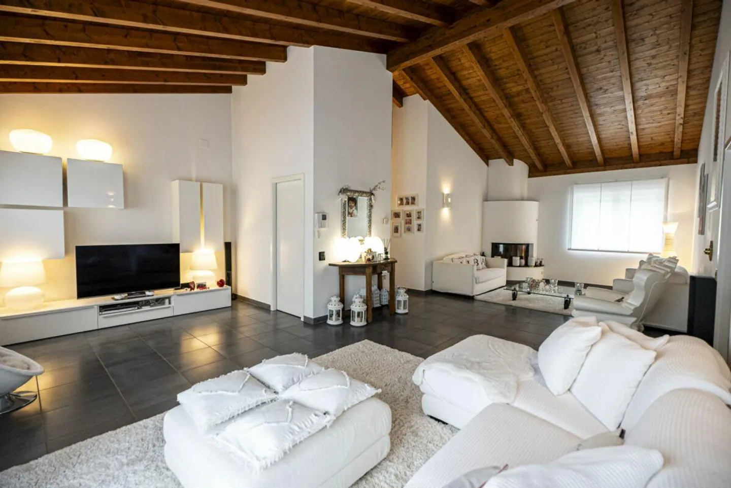 Grande Attico di 4.5 stanze - Foto 1 di 13