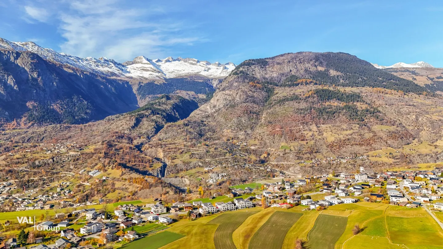 Ampio appartamento di 5,5 locali con balcone, vista montagna e alta qualità abitativa a Ried-Brig - Foto 17 di 21