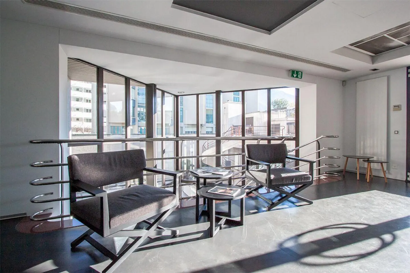Bureaux dans un emplacement stratégique, à quelques pas du centre de Lugano. - Photo 5 sur 8