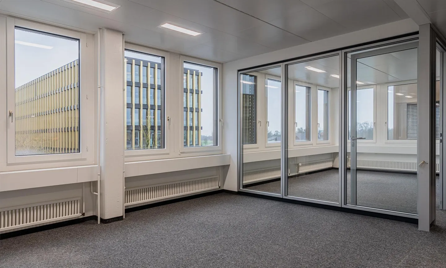 I tuoi nuovi uffici - pronti per essere occupati! - Edificio commerciale Neuhof... - Foto 3 di 13