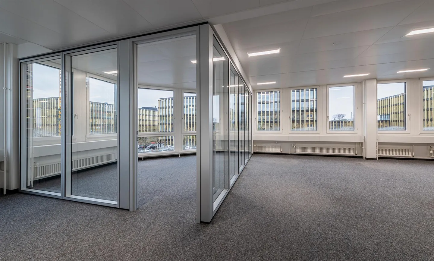 I tuoi nuovi uffici - pronti per essere occupati! - Edificio commerciale Neuhof... - Foto 4 di 13