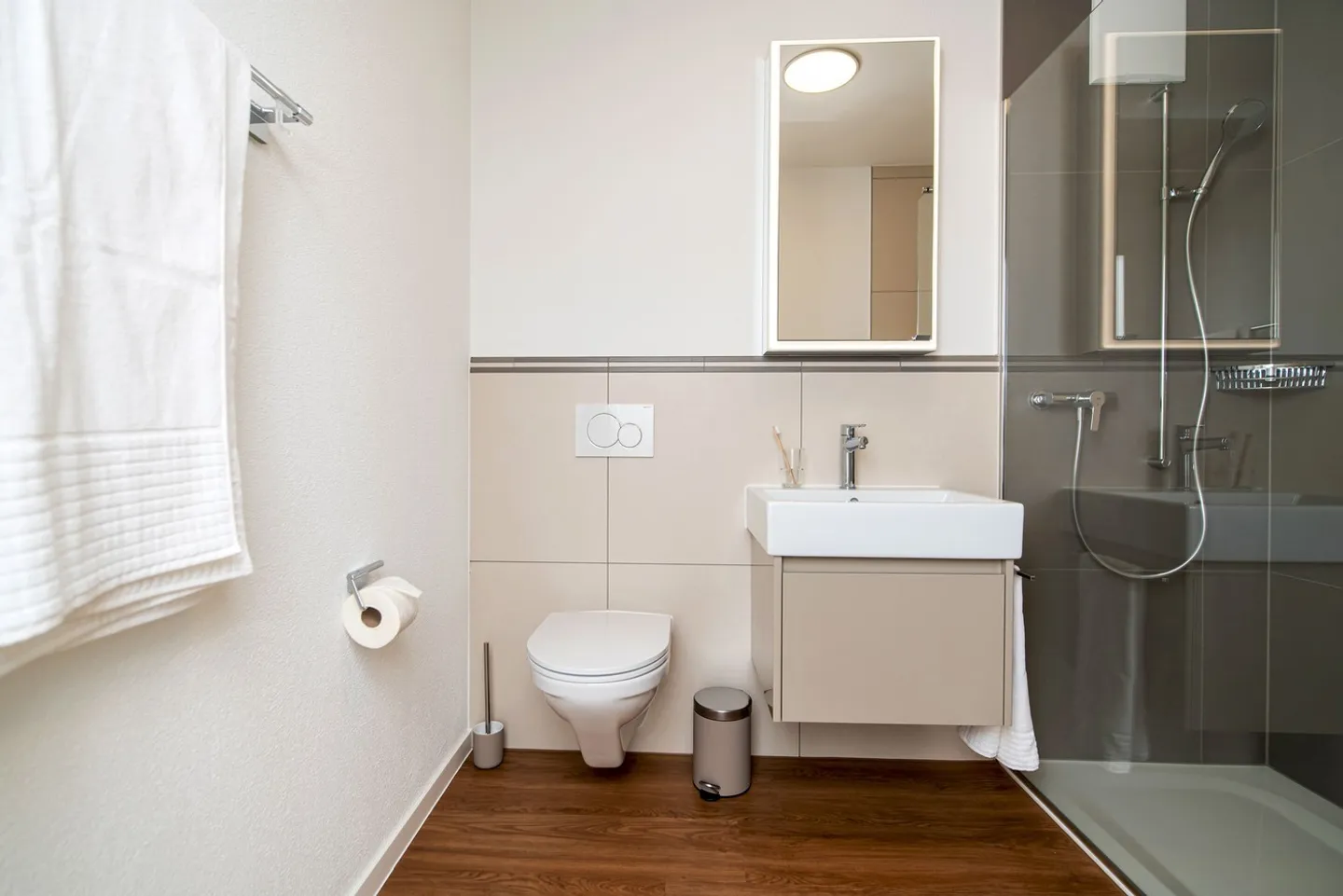 Appartamento 2,5 locali - con balcone a 8 minuti dalla stazione principale - Foto 3 di 5