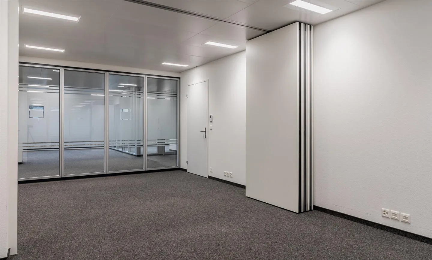 I tuoi nuovi uffici - pronti per essere occupati! - Edificio commerciale Neuhof... - Foto 12 di 13