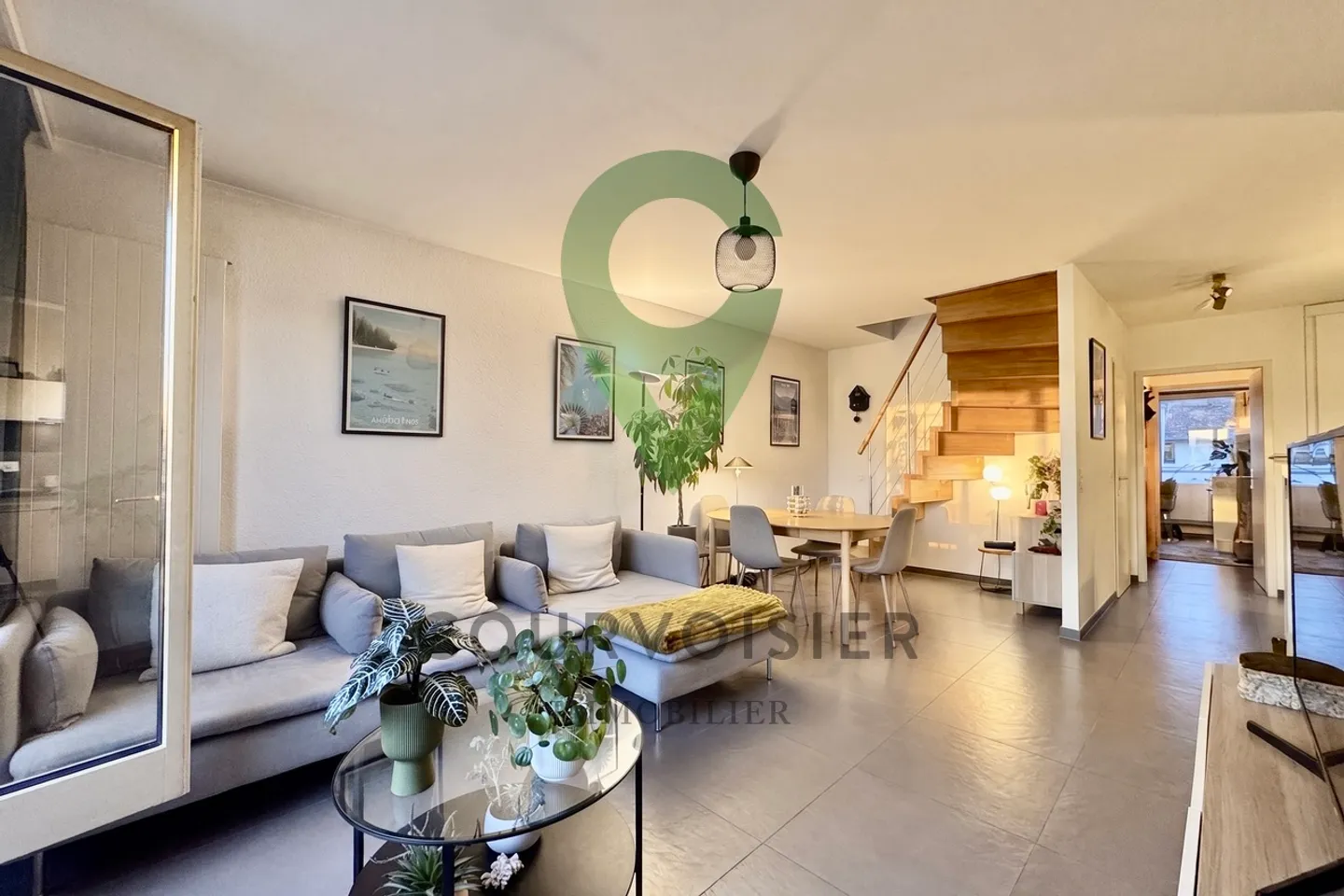 Charming 5.5-room duplex convertible into 2 independent apartments - Photo 1 of 15