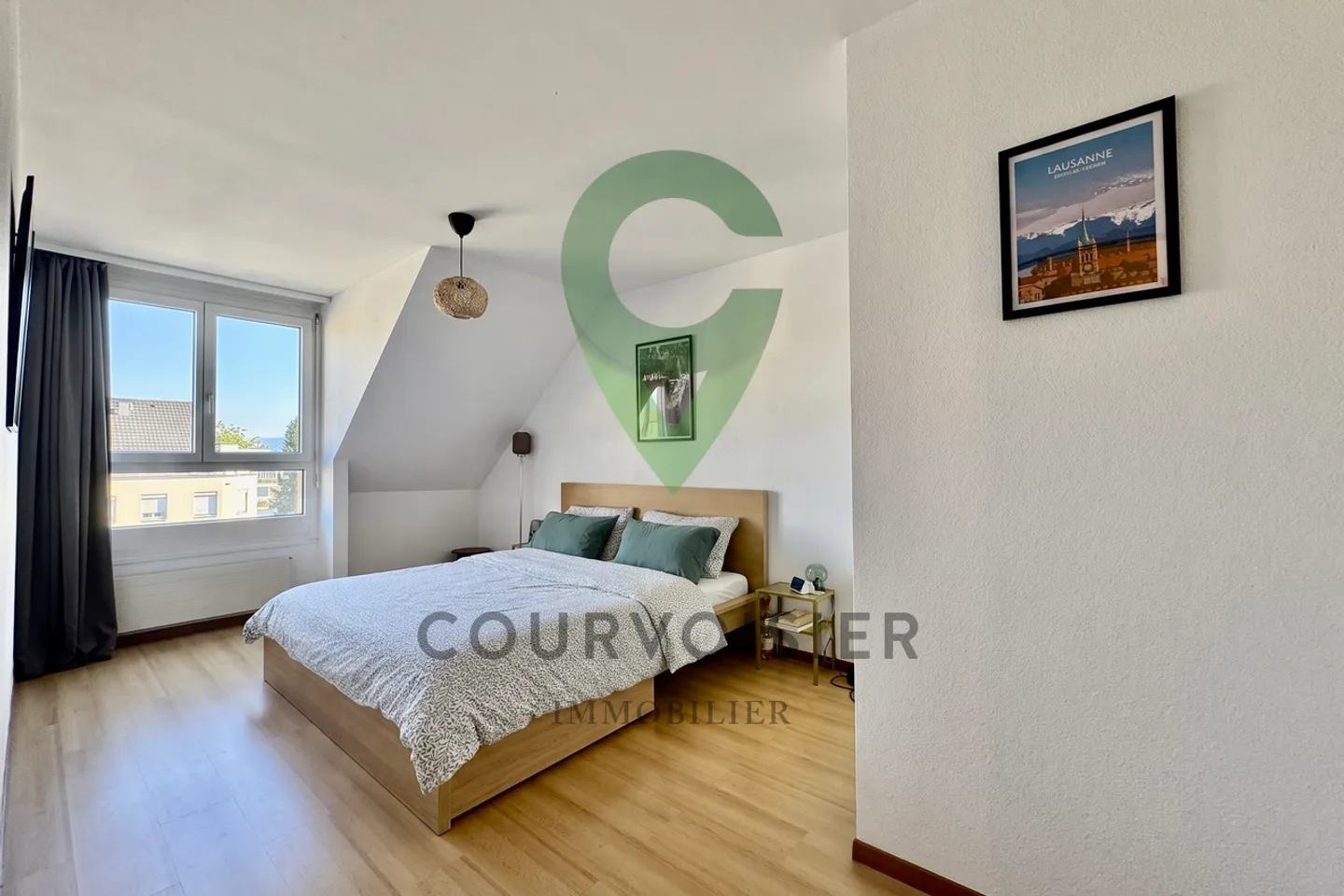 Charming 5.5-room duplex convertible into 2 independent apartments - Photo 11 of 15