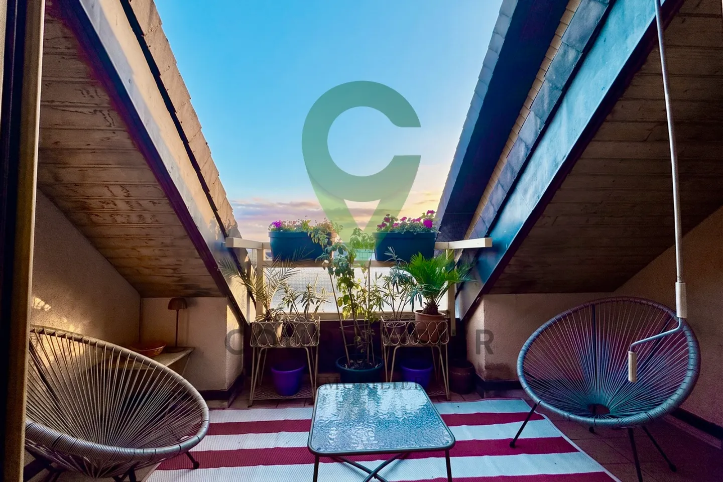 Charming 5.5-room duplex convertible into 2 independent apartments - Photo 14 of 15
