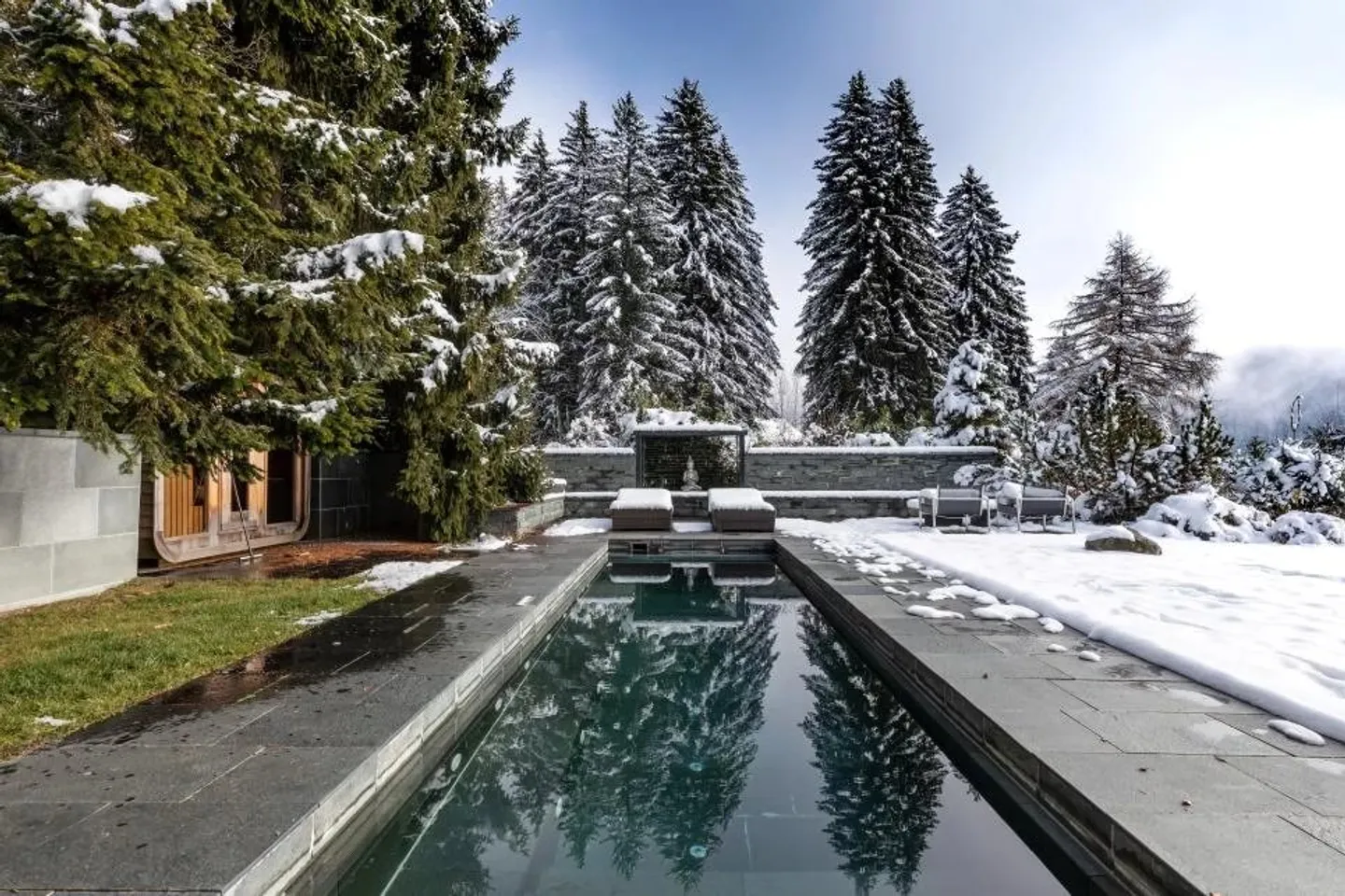 Chalet avec vue imprenable et potentiel exceptionnel - Photo 5 sur 13