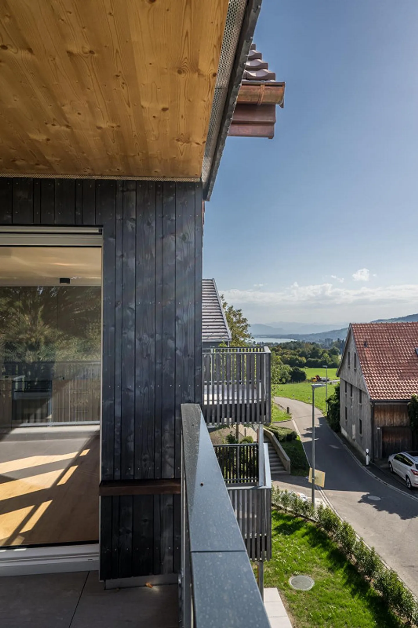 3.5-Room Apartment - Sunny, Spacious and with a View / 2.2 - Photo 10 of 13