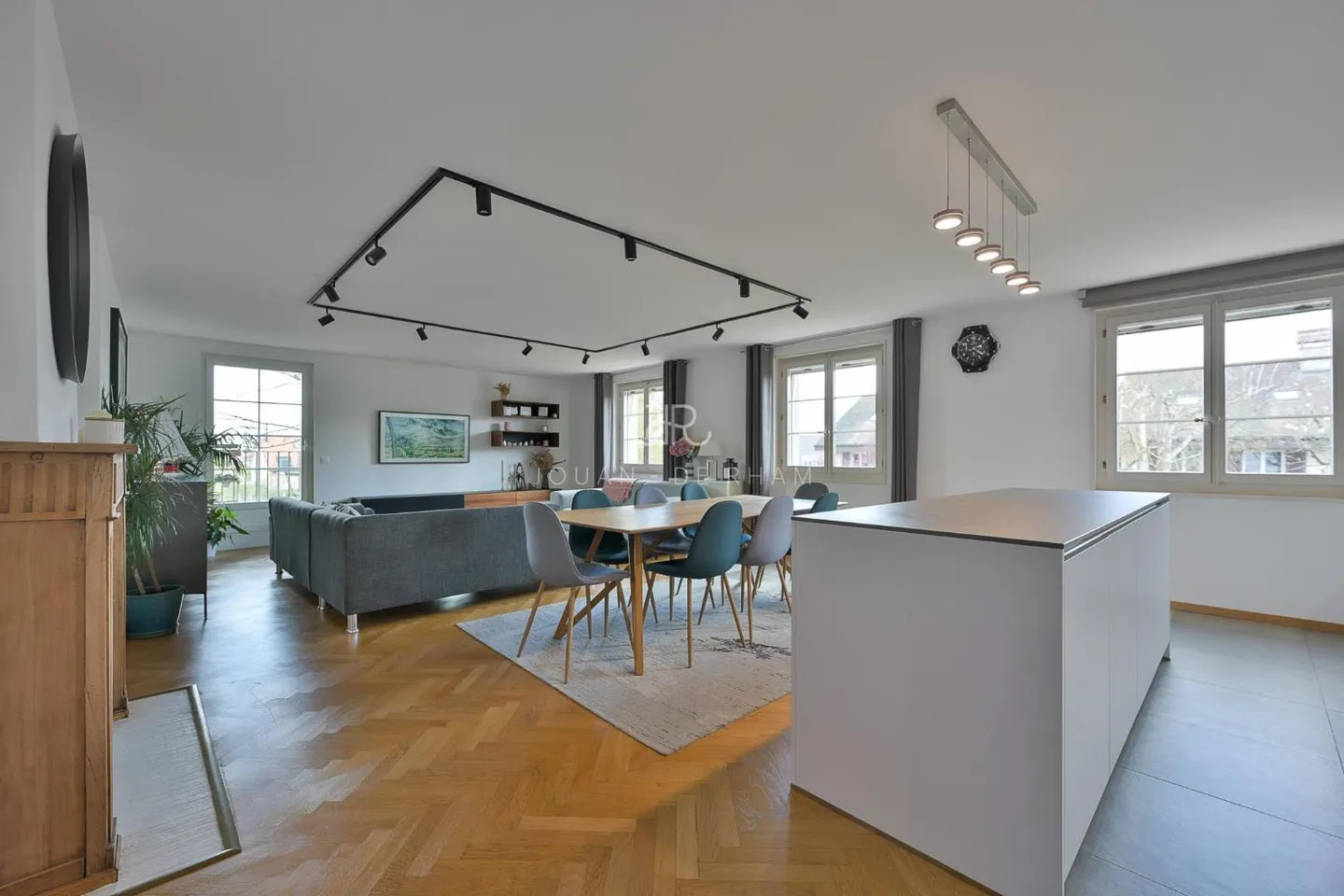 Appartement Familial Charmant - Photo 2 sur 13