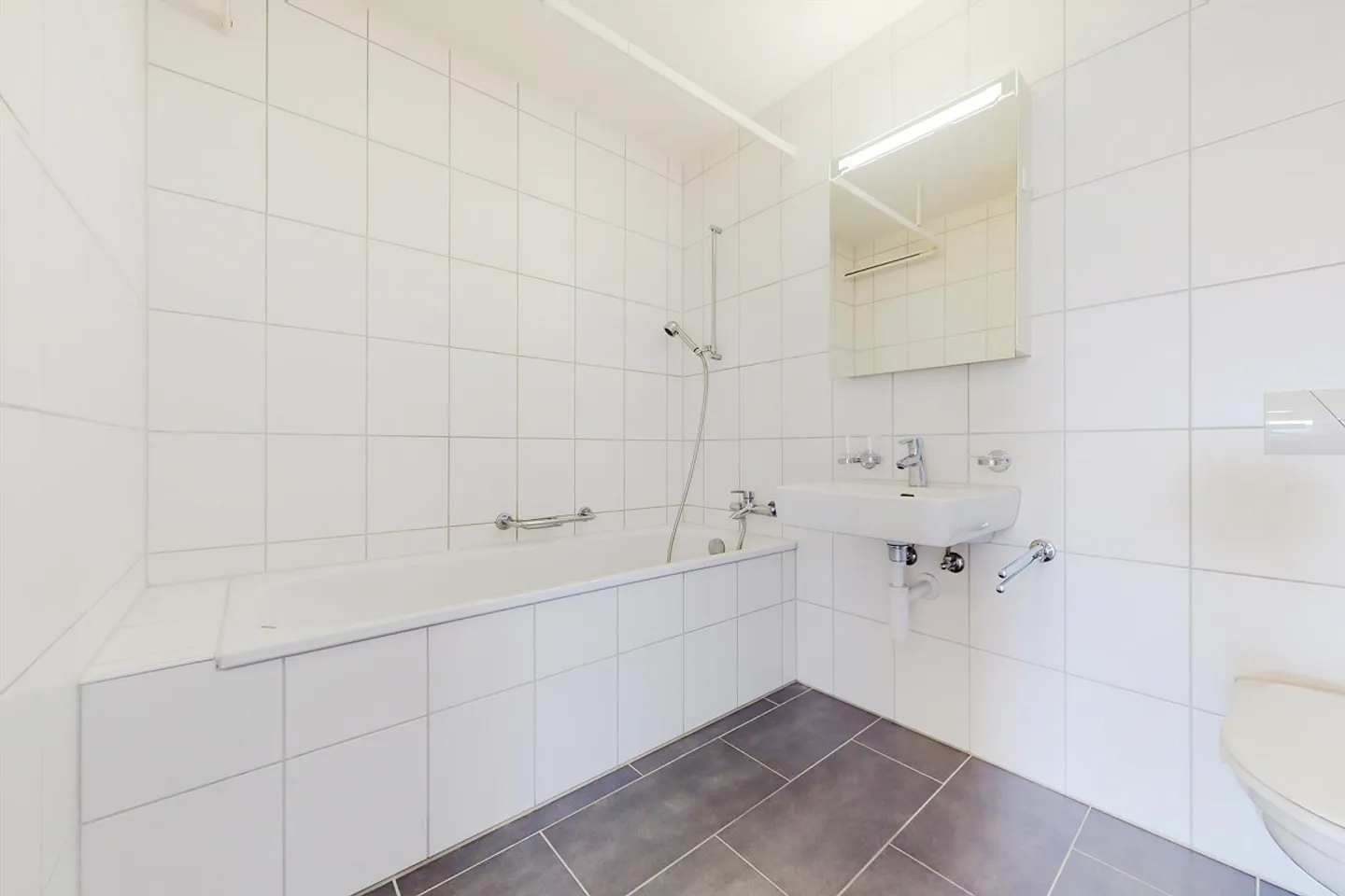 Beau logement à Lyss ! - Photo 6 sur 11