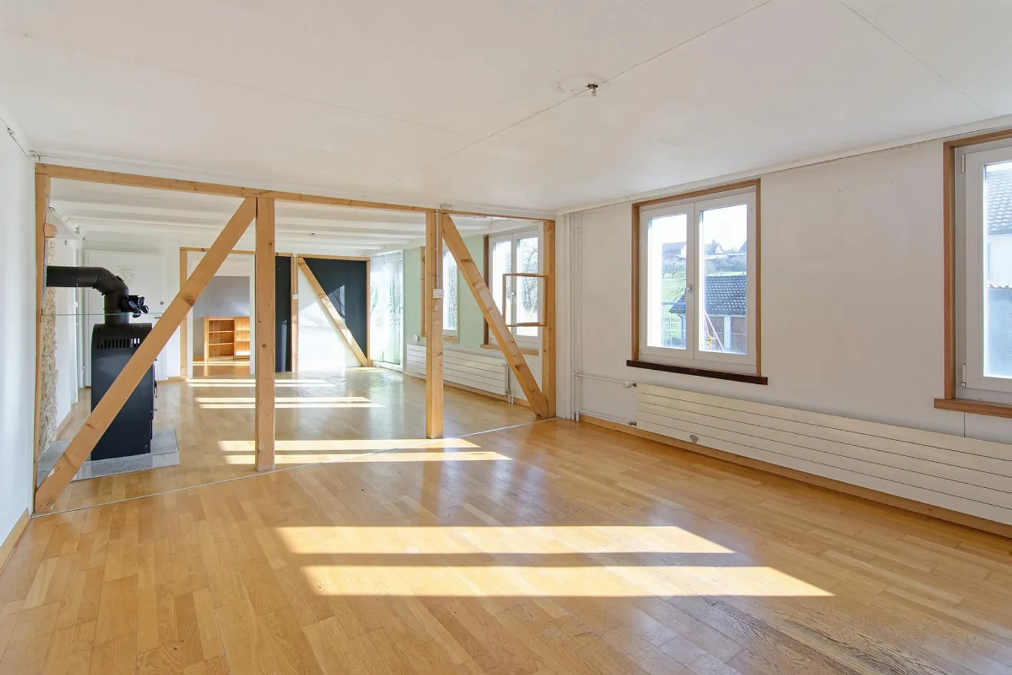 Detached 7.5-room single-family house - Photo 8 of 11