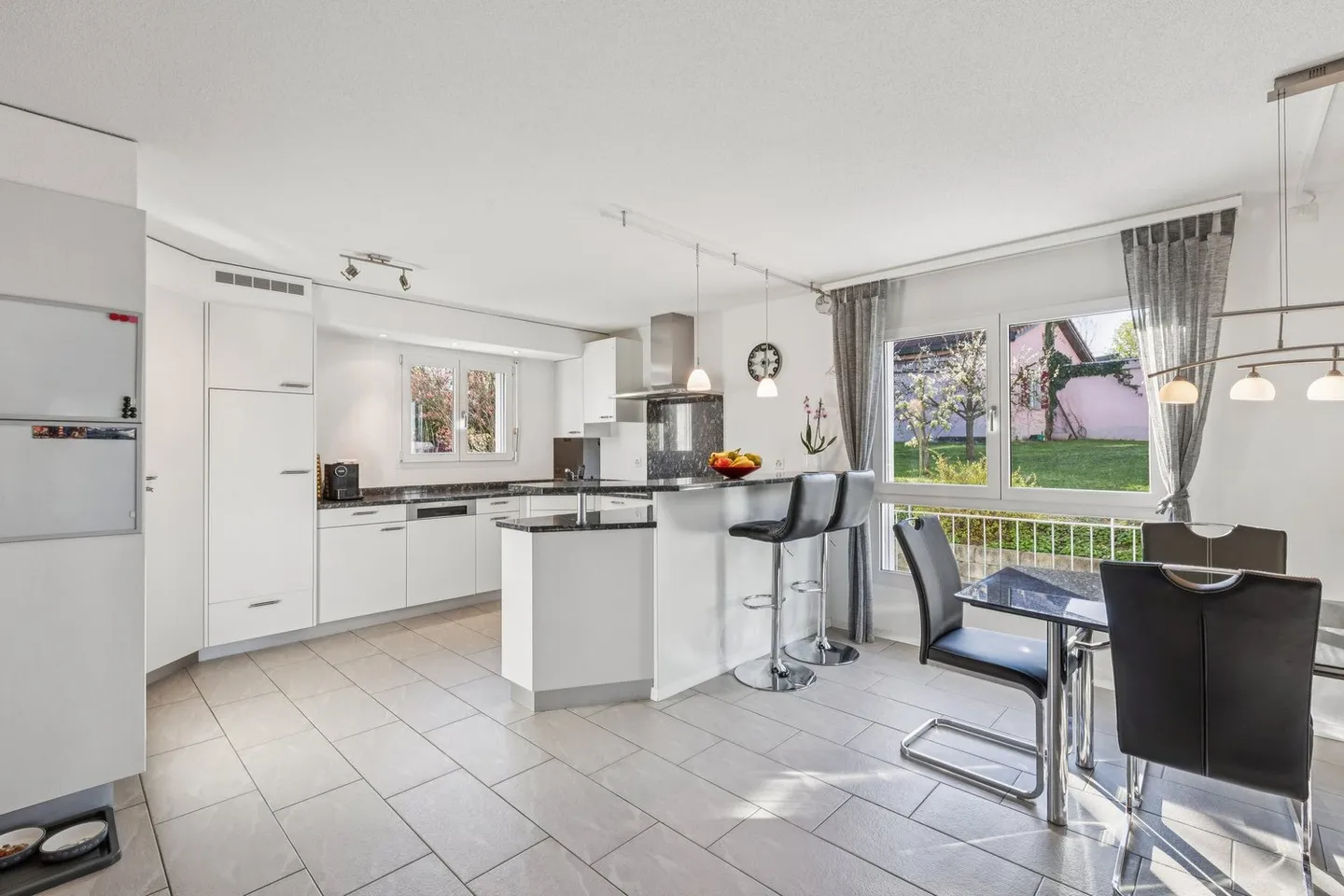 Modernes Doppelhaus in ruhiger Lage - Foto 4 von 20