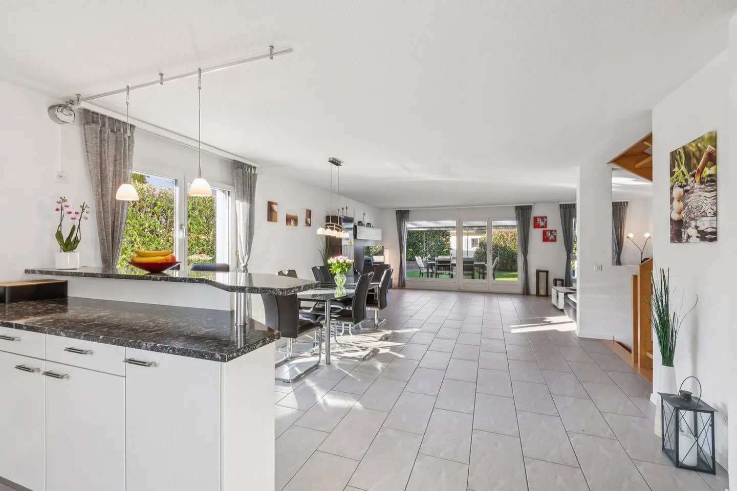 Modernes Doppelhaus in ruhiger Lage - Foto 6 von 20