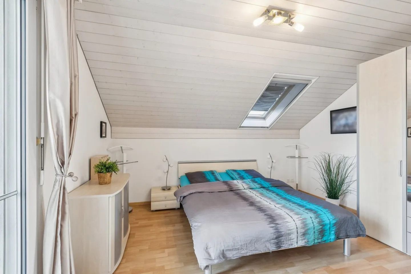 Modernes Doppelhaus in ruhiger Lage - Foto 14 von 20