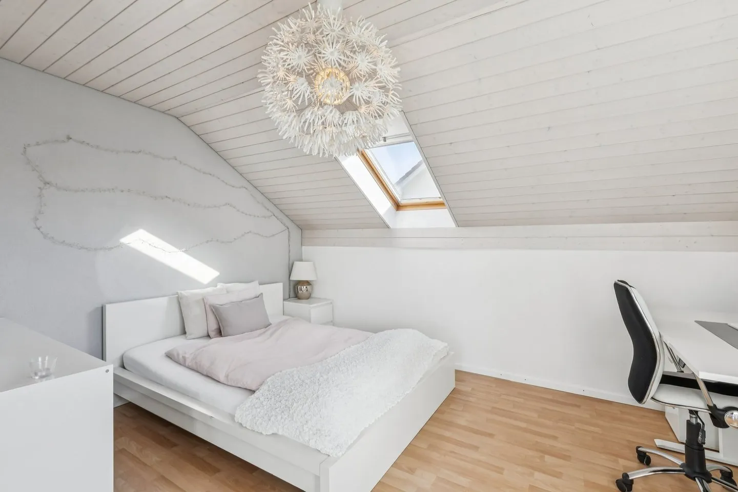 Modernes Doppelhaus in ruhiger Lage - Foto 12 von 20
