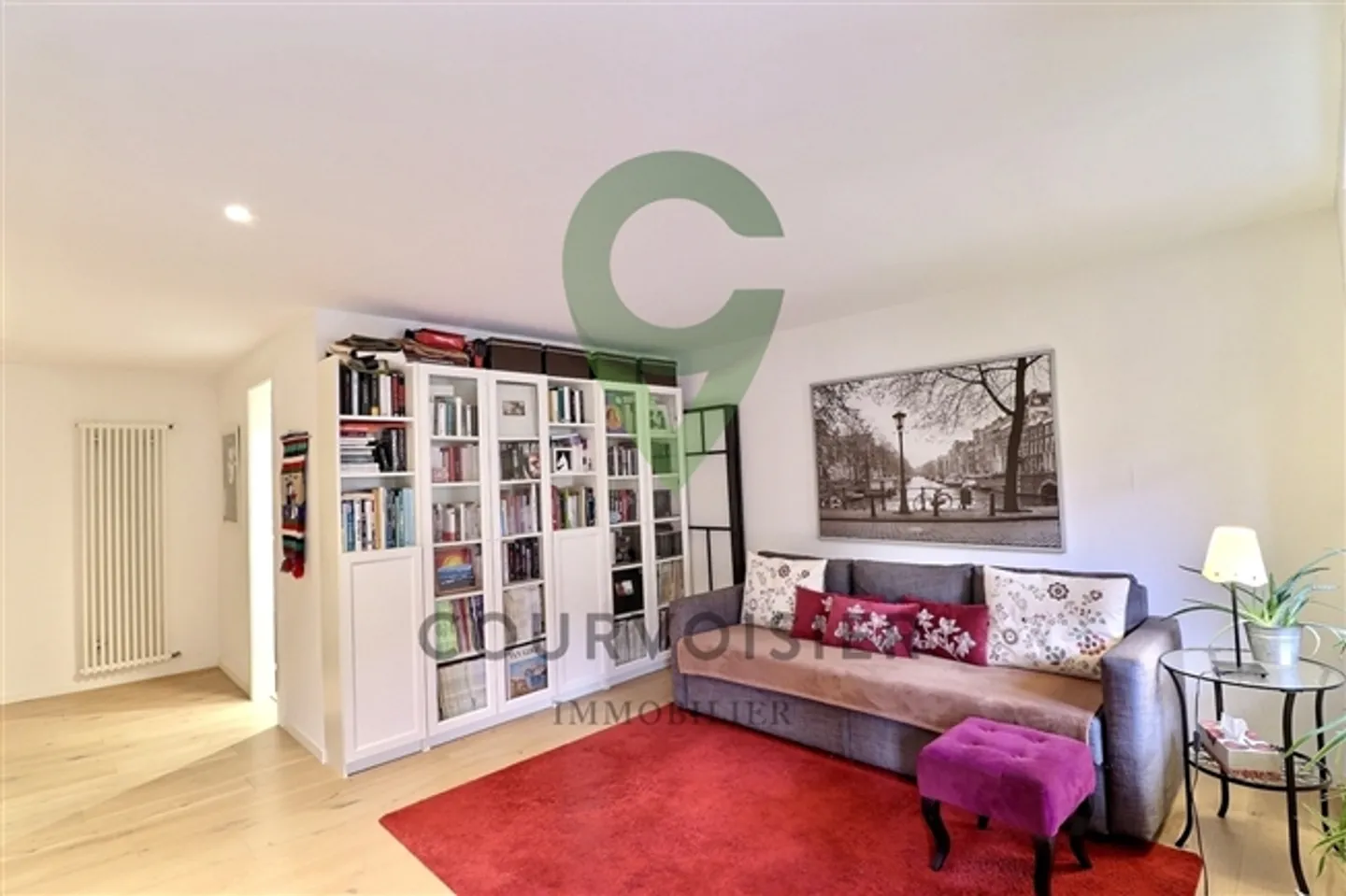 Casa affascinante nel centro di Bougy Villars - Foto 3 di 10