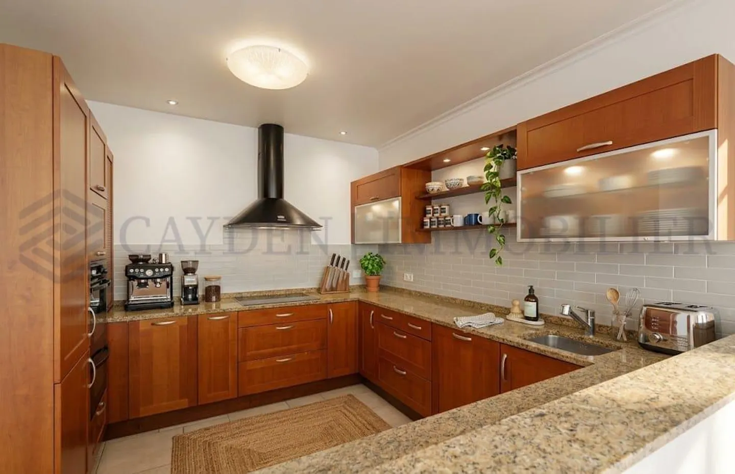 Beautiful duplex in a charming residence - Photo 1 of 11