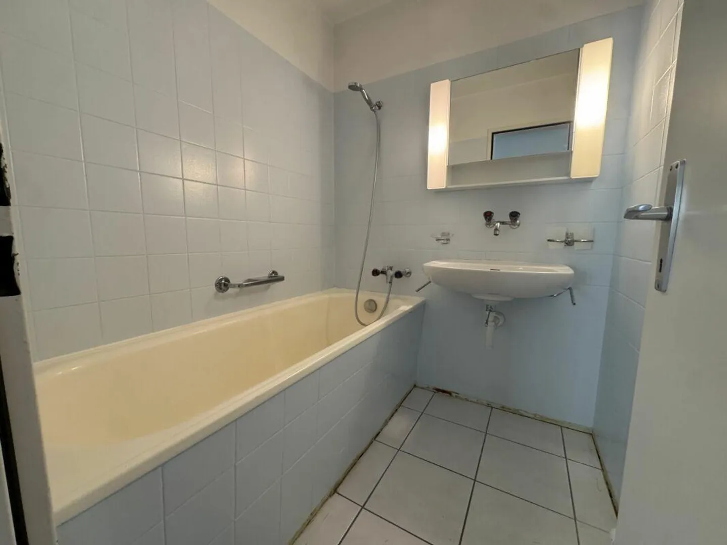 Quiet living in the popular Beaumont district - bright 4.5-room apartment... - Photo 3 of 11