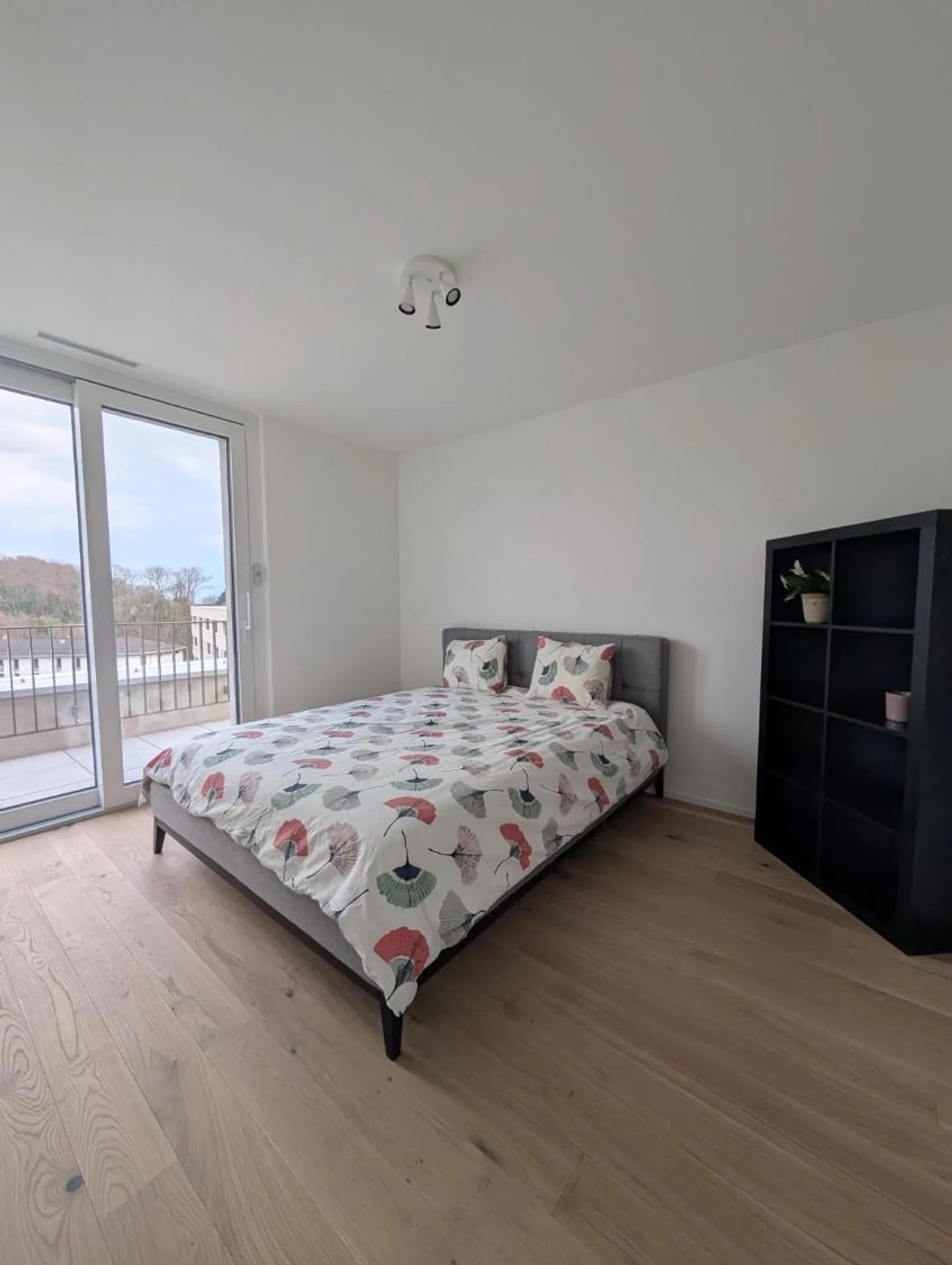 Spacious and bright 3.5 rooms for rent - Photo 5 of 8