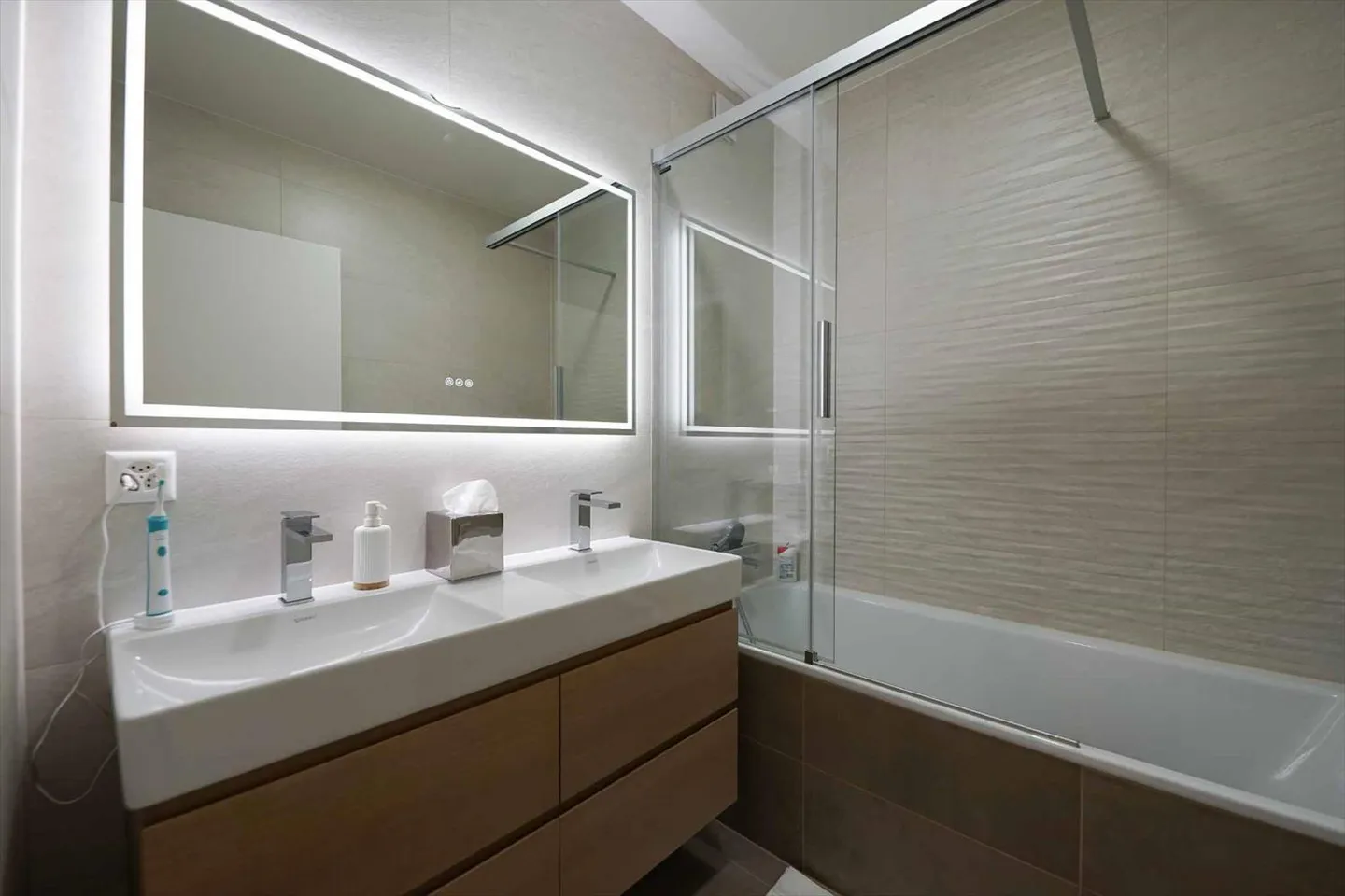 Appartement 5 pièces - Photo 10 sur 12