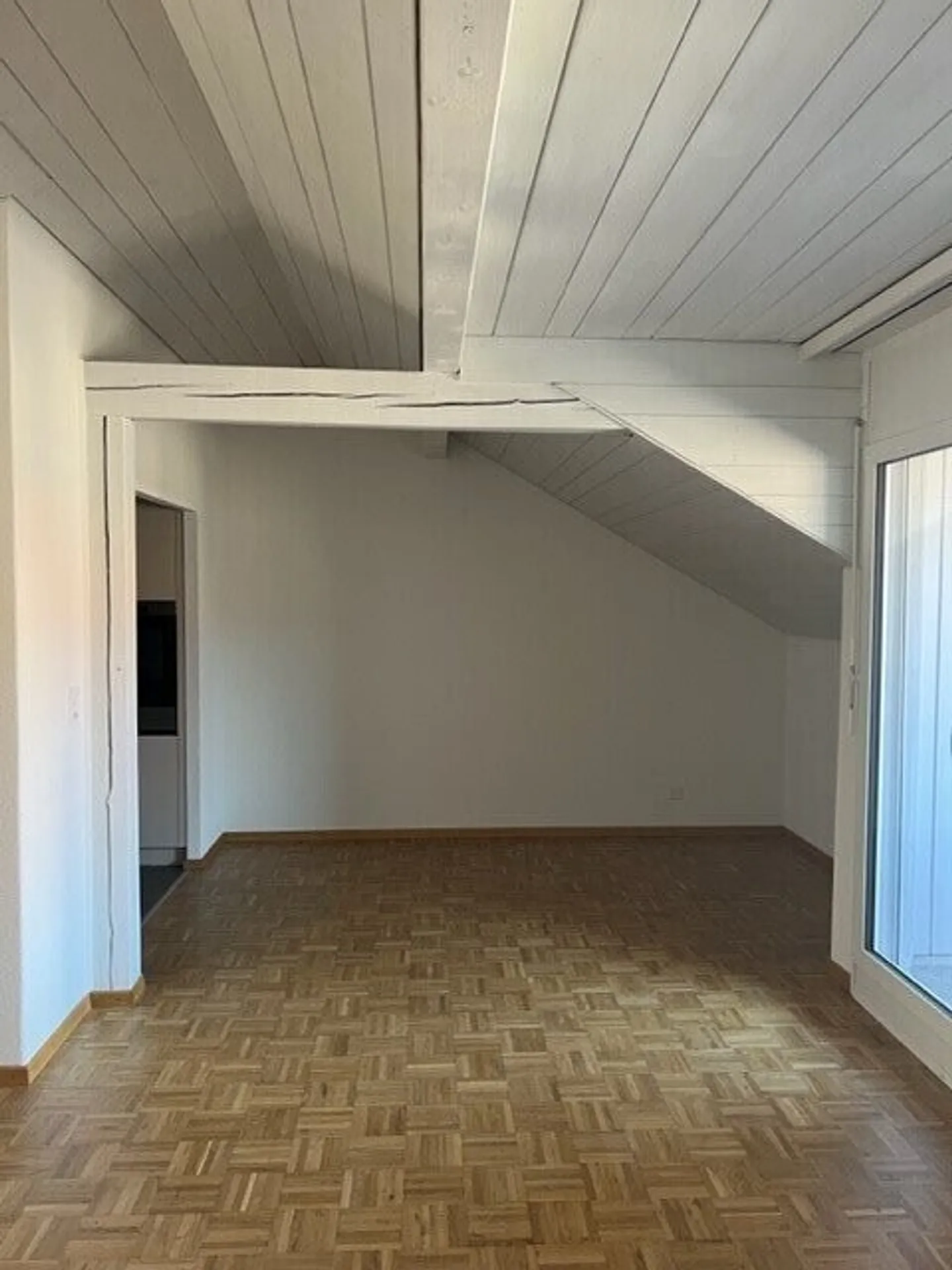 Your new living oasis - Photo 2 of 6