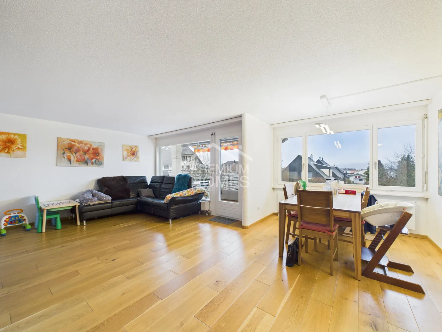 Spacious Family Apartment in Bätterkinden - Photo 2 of 8