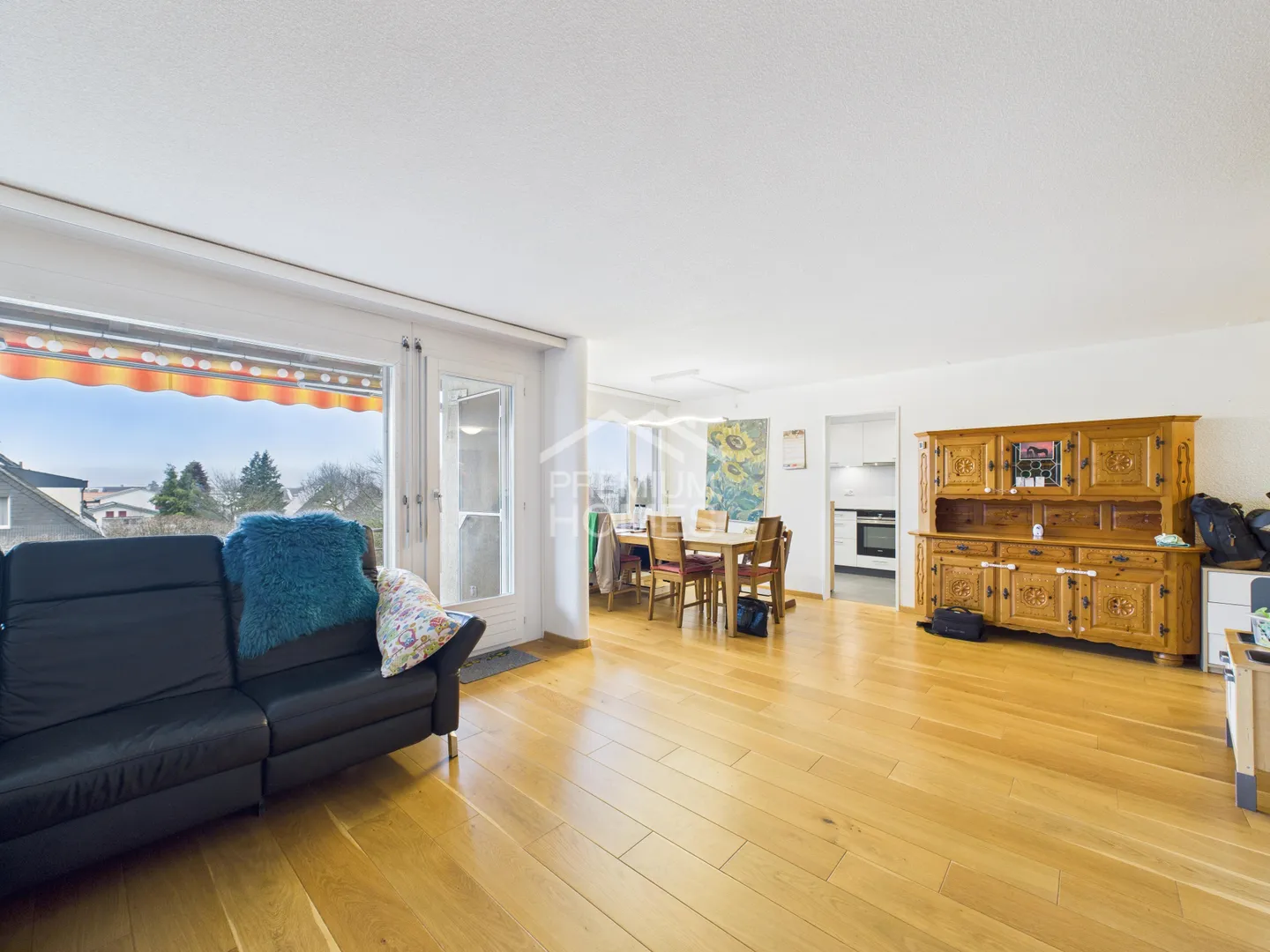 Spacious Family Apartment in Bätterkinden - Photo 3 of 8