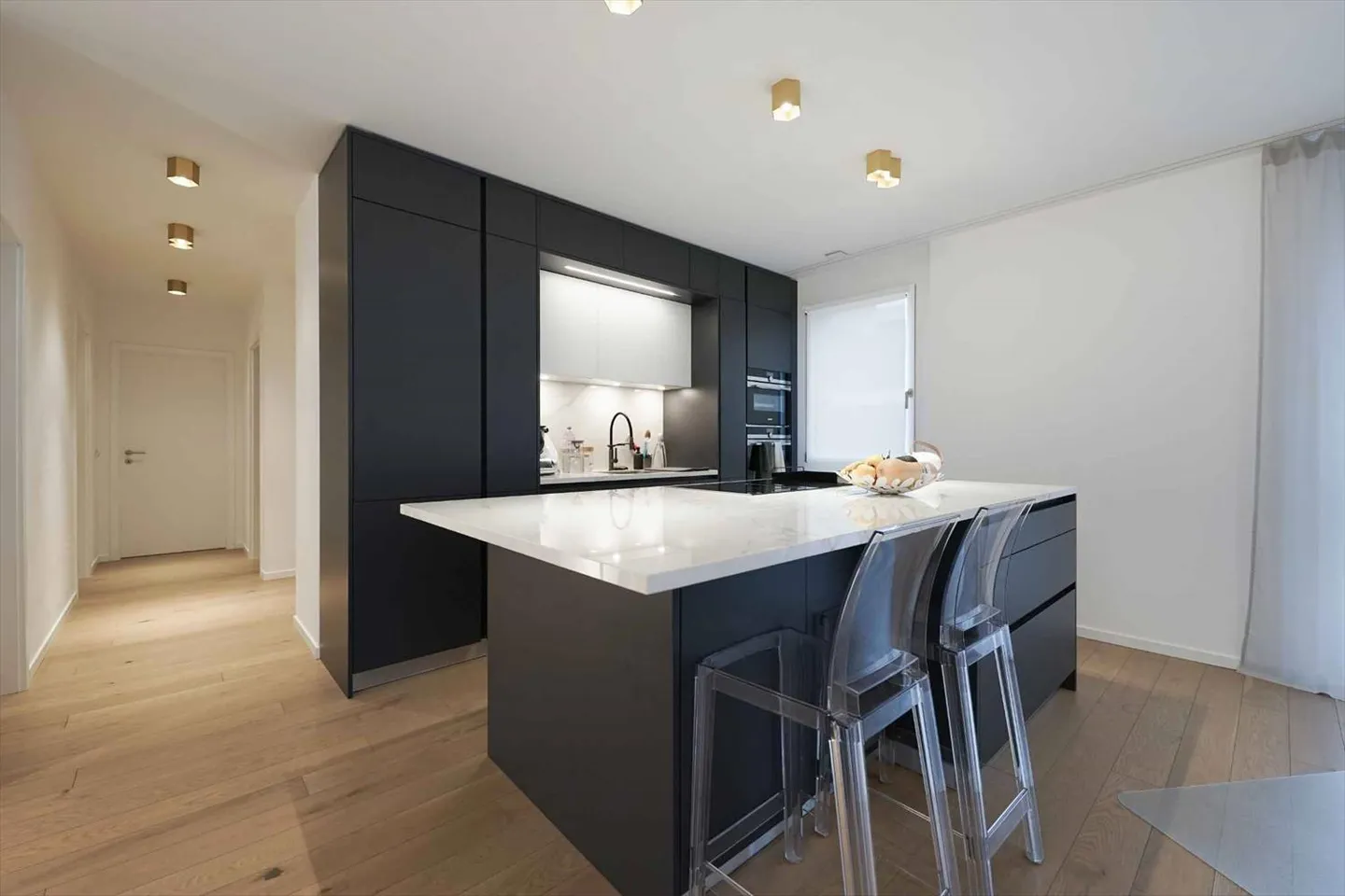 Appartement 5 pièces - Photo 2 sur 12